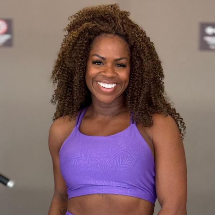 Top Fitness Thais Com Alças Duplas Em Tecido 3D